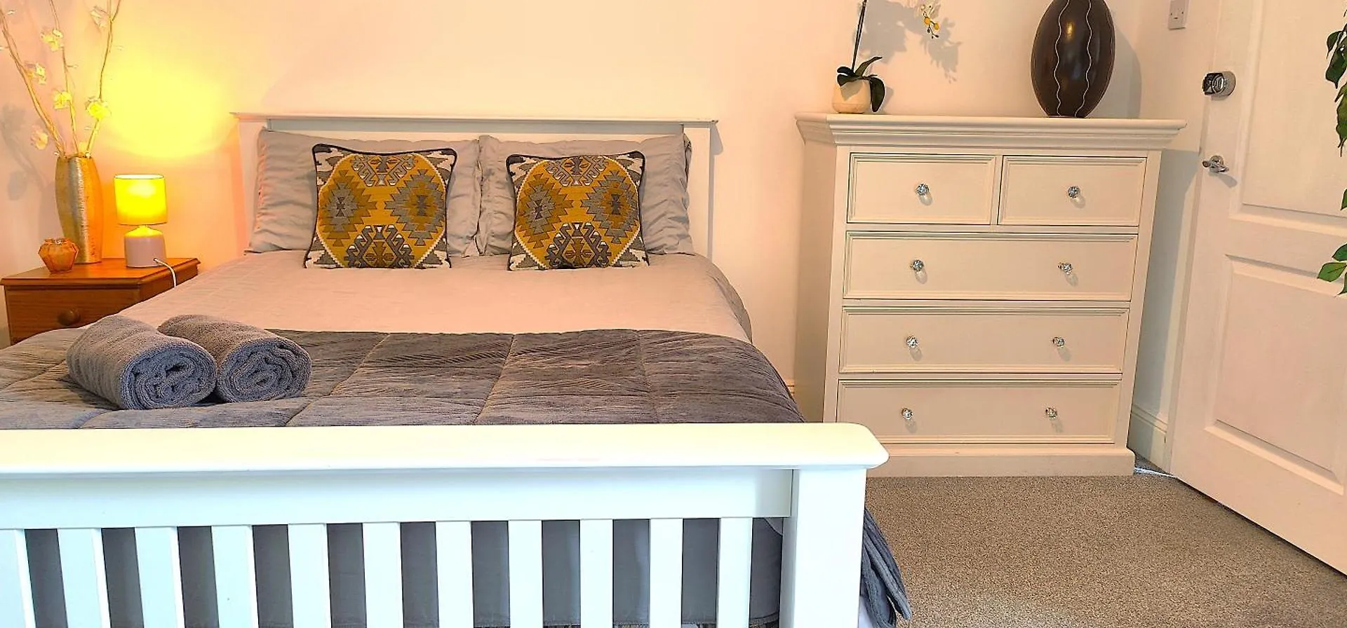 Bed & Breakfast Cosy Bee And Apartment Bournemouth